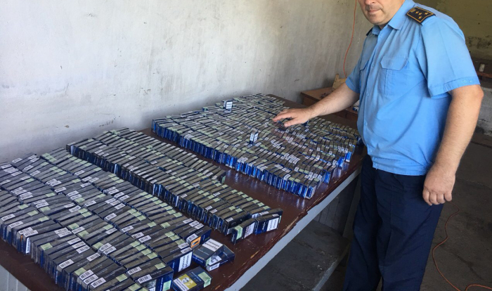 Українець приготував закарпатським митникам цигарковий сюрприз у газовій установці