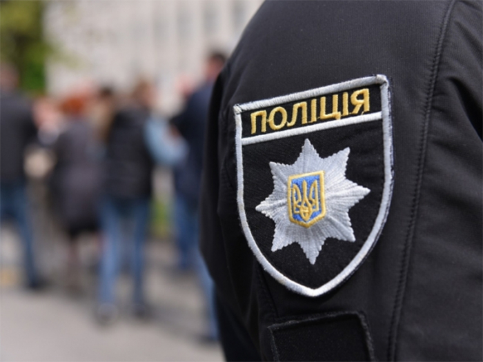 Закарпатці "засипали" обласну поліцію подяками