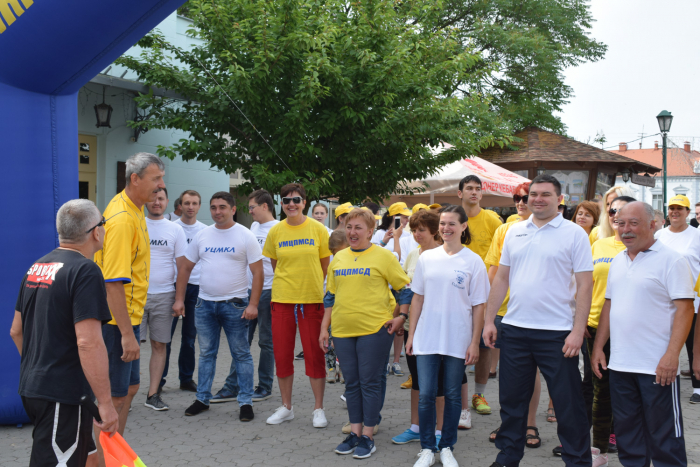 В Ужгороді відбувся пробіг «Біжіть разом із лікарем, щоб не бігати до лікаря»