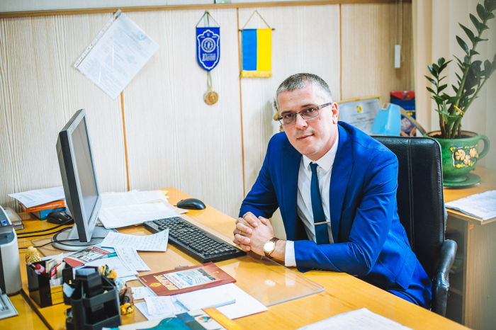 Ярослав Лазур: "Якісні знання, високий професіоналізм і моральні якості випускників – мета діяльності юрфаку УжНУ"