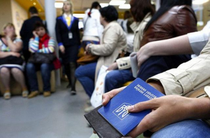 Затриманим у Чехії закарпатським заробітчанам загрожує депортація і штраф