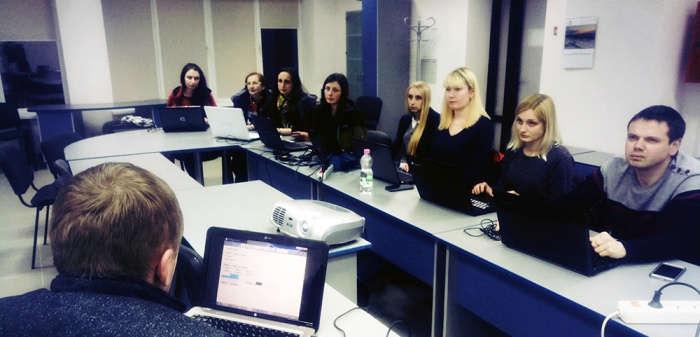 Безкоштовний курс з web-розробки для вчителів інформатики в Ужгороді запускає BrainBasket Foundation