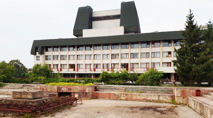 Про що попередив власників землі біля укрмуздрамтеатру мер Ужгорода?