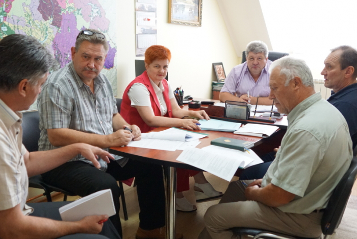 Як впорядковуватимуть ліси на Великоберезнянщині, говорили на нараді у ЗОУЛМГ