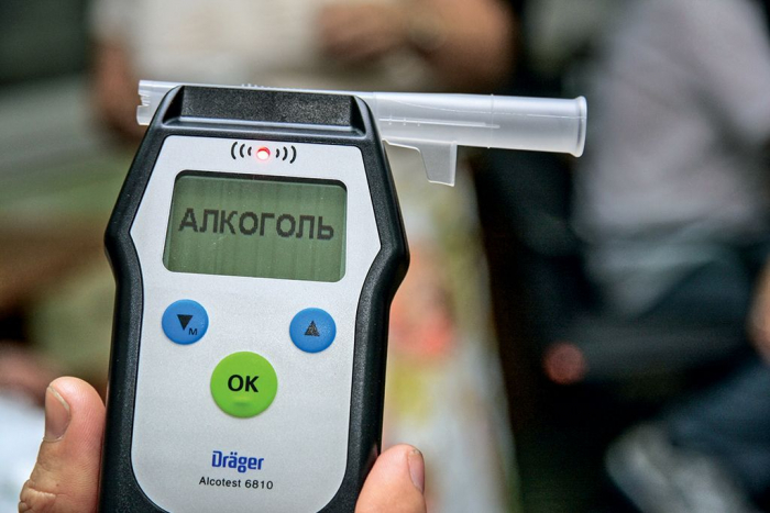 Дорогами шести районів Закарпаття роз’їжджали водії у полоні "зеленого змія"