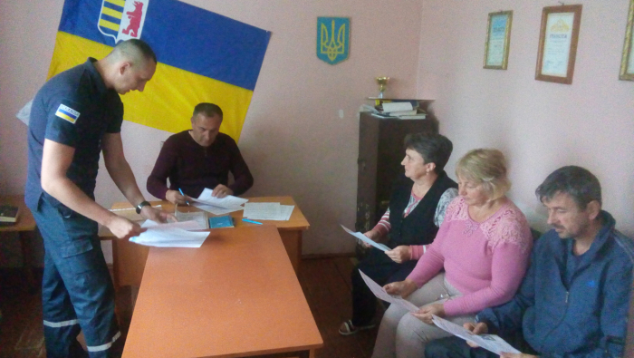 Правила поведінки з вогнем нагадали населенню Воловеччини та Хустщини