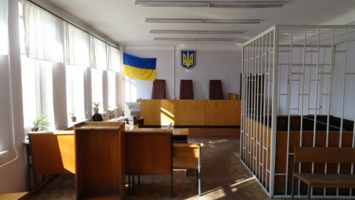 До восьми років "на нарах" загрожує водію-закарпатцю, який збив насмерть жінку та важко травмував чоловіка