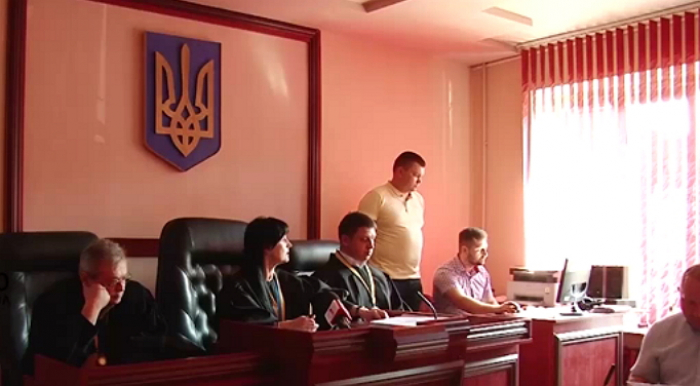 Мукачівському вбивці сидіти під вартою ще два місяці