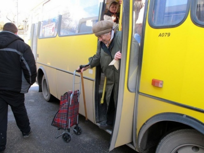 Скільки наїздять закарпатські пільговики за 120 гривень на місяць
