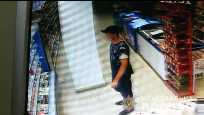 Поліцейські Закарпаття встановили осіб, причетних до вчинення чотирьох крадіжок