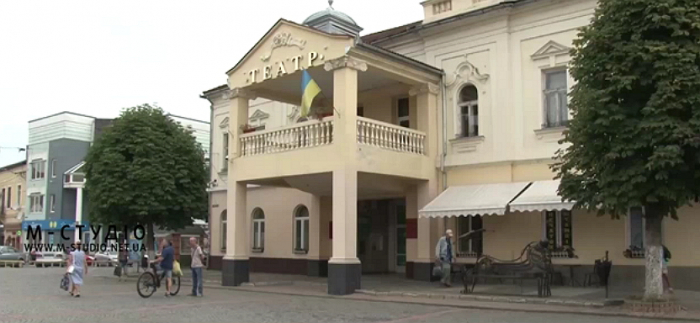 У Мукачеві міськрада підняла орендну плату підприємцю втричі — бо так забажала!