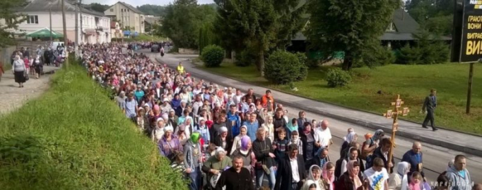 Хресна хода та молебень за мир відбудуться в Ужгороді