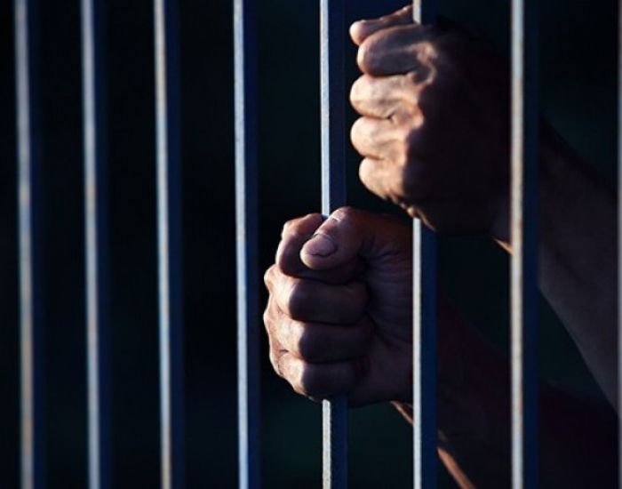 Розбійник на Закарпатті напав з ножем на пенсіонерку!