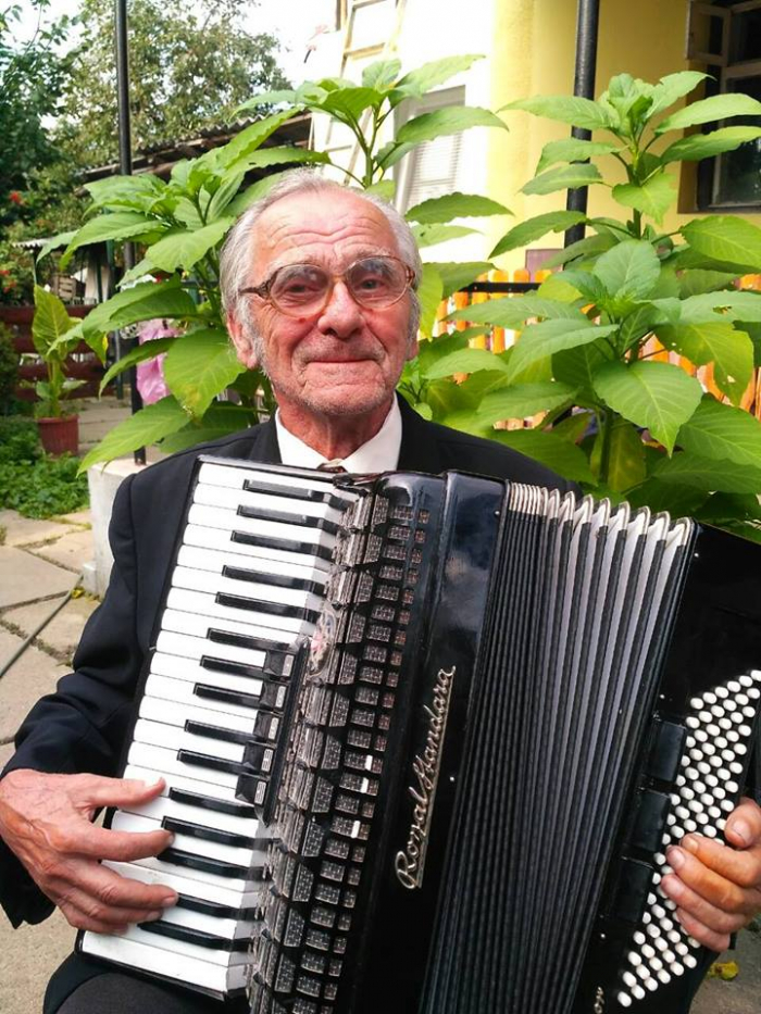 Щедро обдарований Богом чоловік живе у Виноградові!