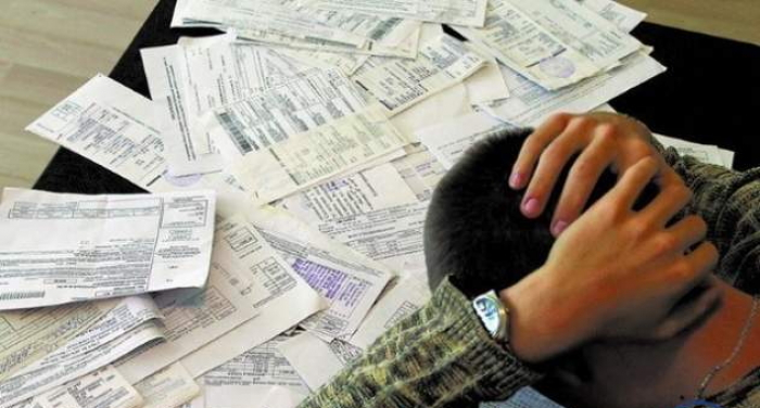 У закарпатців, які не взмозі платити за комуналку, можуть тепер відібрати будь-яке майно — навіть єдине житло!