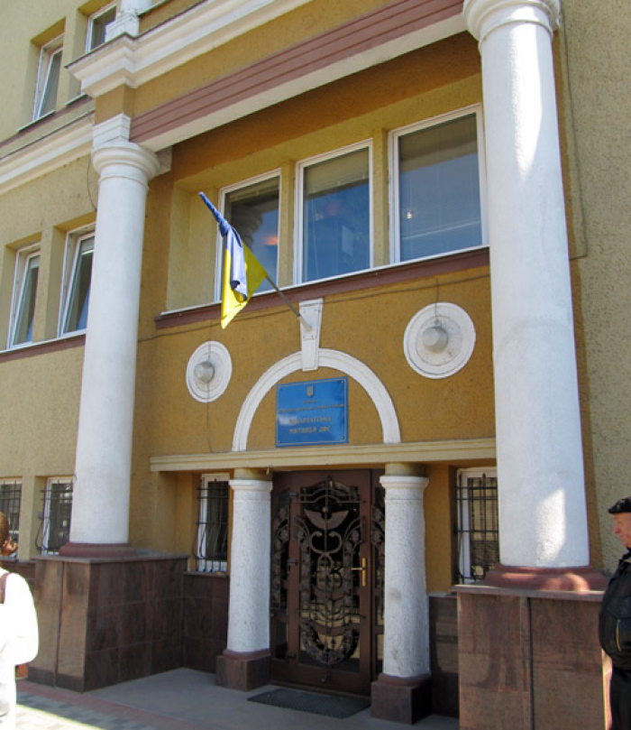 Під час обшуків в Ужгороді ніхто з очільників Закарпатської митниці не затриманий