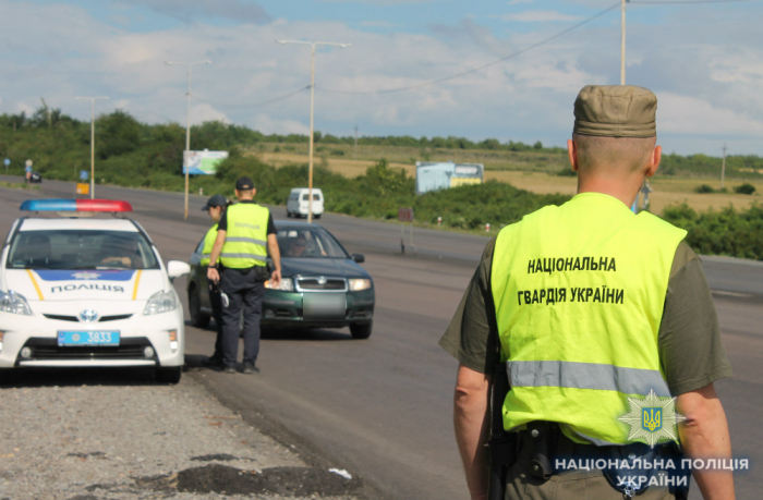 Поліція Закарпаття знайшла 268 порушень в 1257 маршрутках
