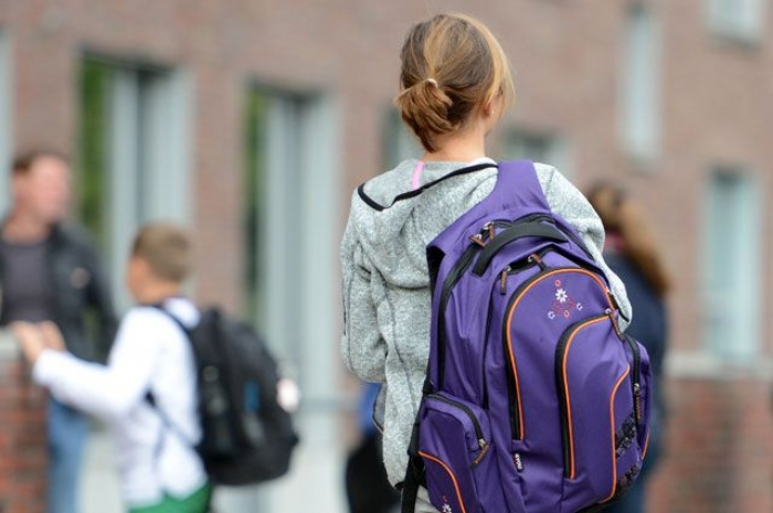 Ученицю 9-го класу, про зникнення якої заявила її мати, правоохоронці розшукали в Ужгороді