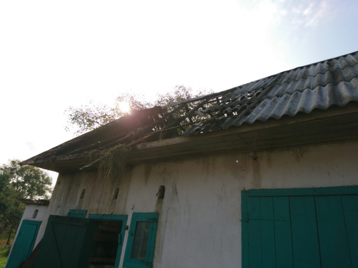 На Закарпатті горіли надвірні споруди у Тячівському та Виноградівському районах