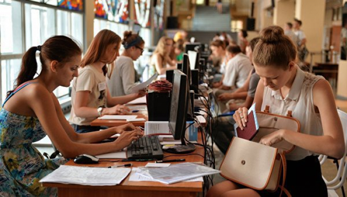 В УжНУ стартував додатковий прийом заяв та документів для вступників