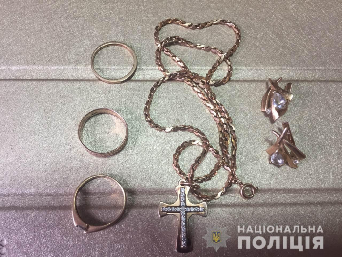 У 5-ти адмінрайонах Закарпаття поліція успішно затримала більше десятка краян, причетних до скоєння злочинів