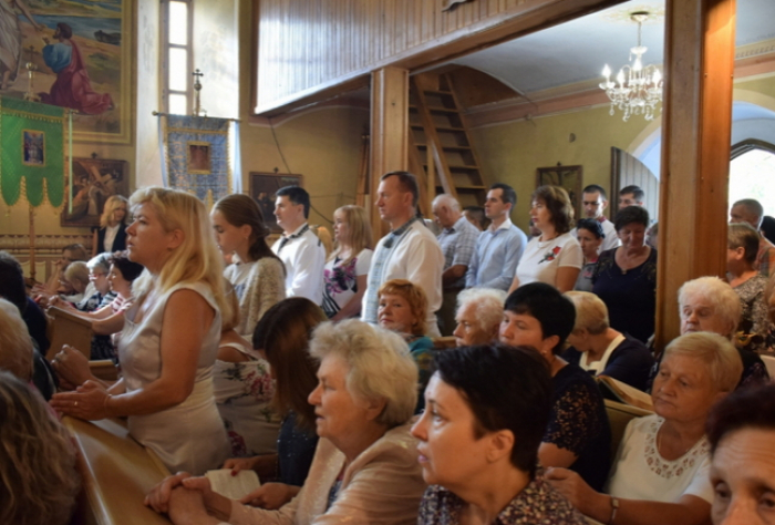 "Гуси-лебеді" привітали Ужгород із Днем міста