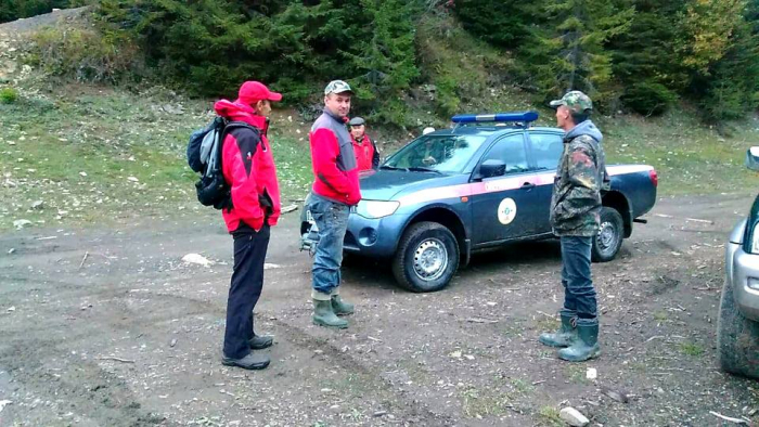 Квартет зниклих любителів тихого полювання закарпатські рятувальники знайшли вже майже вночі