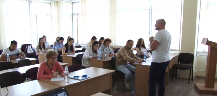 Нові бізнес-ідеї в Ужгороді втілюватимуть 16 майбутніх підприємців