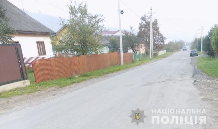 Мотоциклетна ДТП на Рахівщині: водія госпіталізовано з важкими травмами