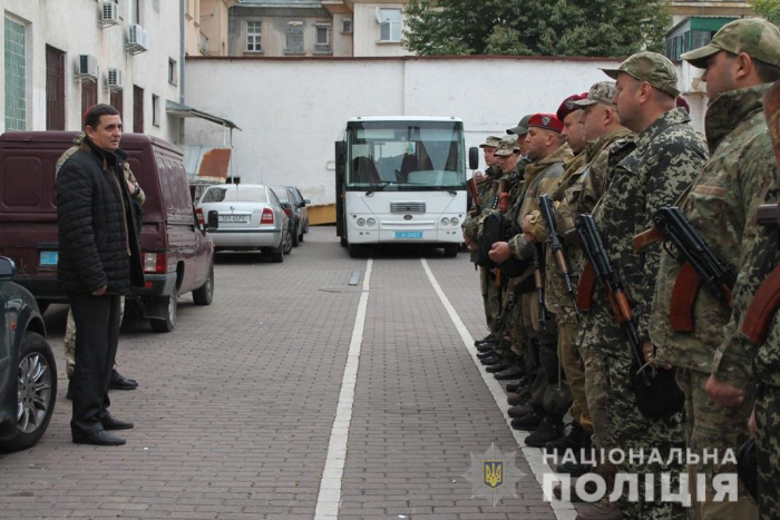 Загін поліції Закарпаття вирушив у зону проведення операції об’єднаних сил