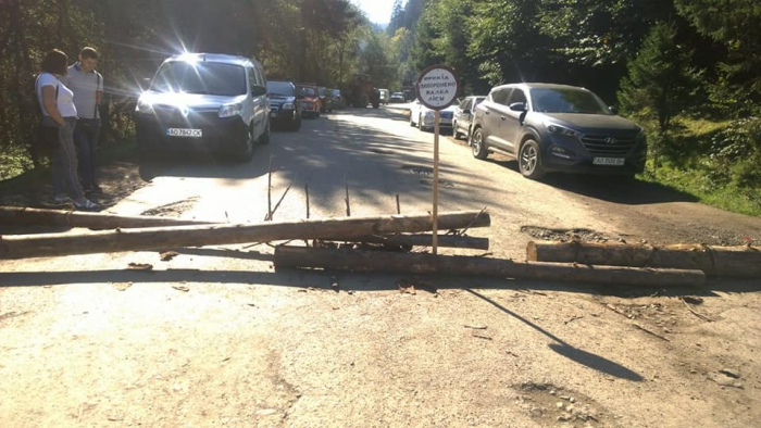 Москаль: Перекриття доріг на Тячівщині й Рахівщині – це піар-акції так званих активістів для «картинки» в ЗМІ