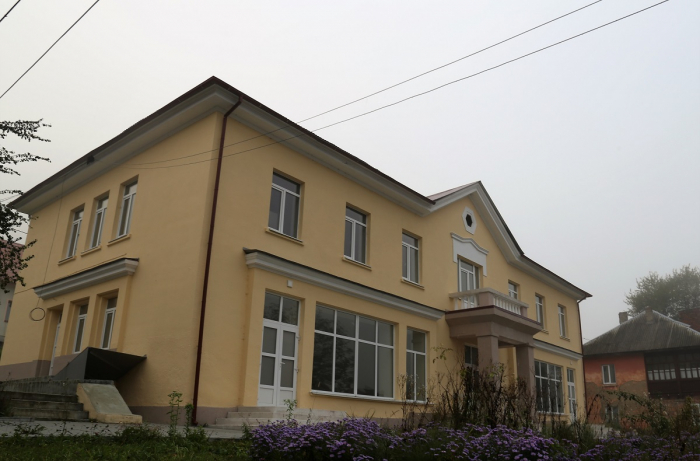 У Нижньому Бистрому  нарешті вирішили проблему дитсадка: обленерго передало району будівлю