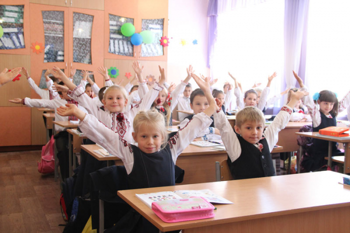 Закарпатцям на замітку: як із 1-го класу приписуватимуть дітей до школи