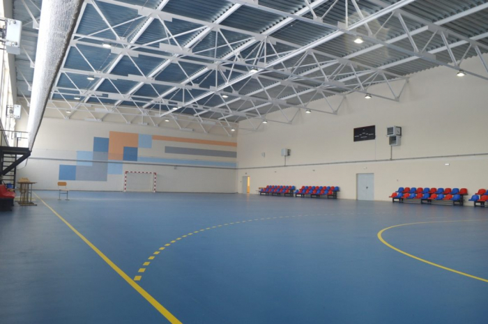 В Ужгороді завершують будівництво сучасного спорткомплексу