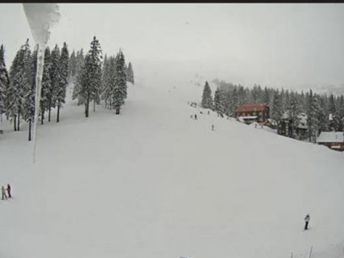 У Закарпатті продовжують ліквідовувати наслідки снігопадів (ВІДЕО)