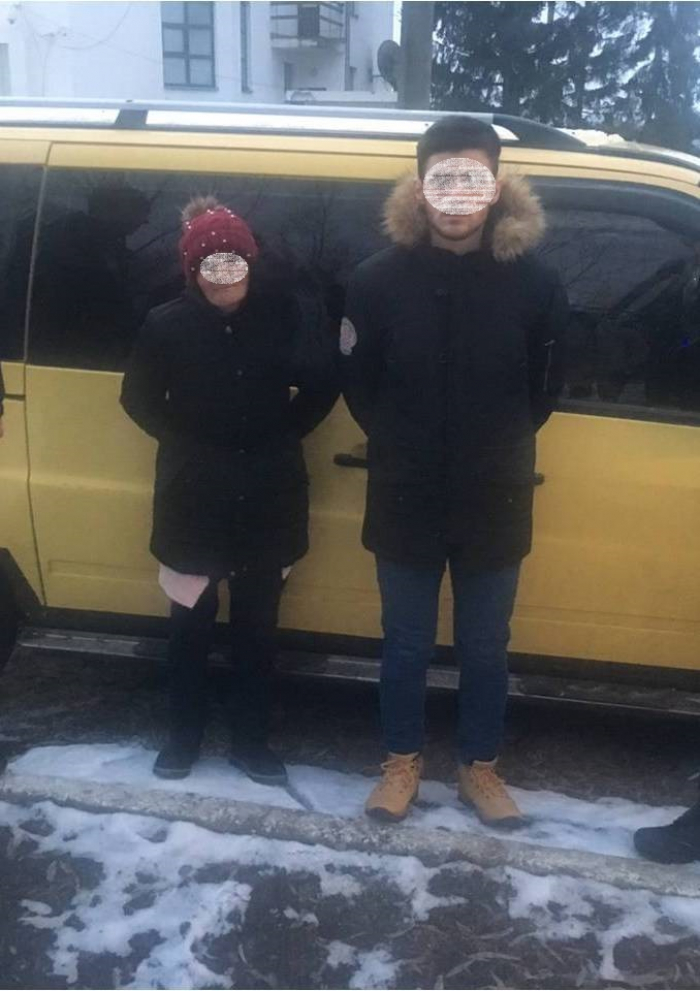 На що тільки не йдуть нелегальні мігранти, щоб перетнути кордон на Закарпатті