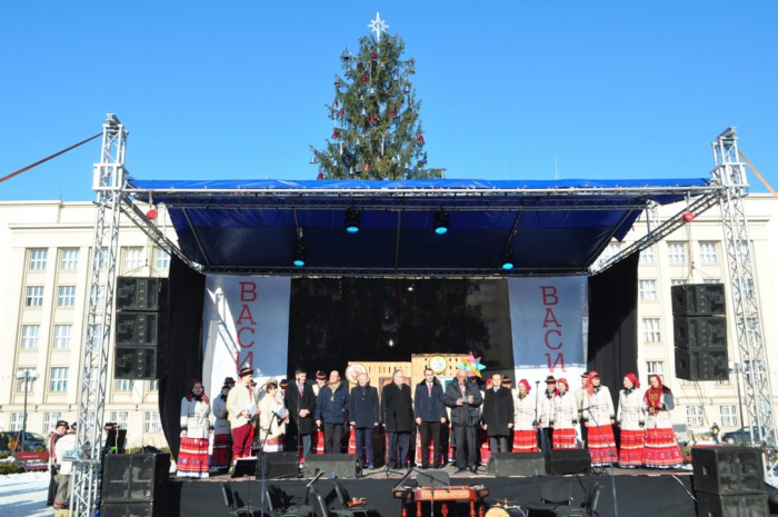"Василля" триває: Ужгород долучився до різдвяного флешмобу (ВІДЕО)
