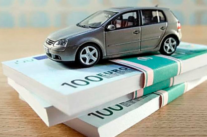 Понад 200 авто за день: Закарпатська митниця нагадує, що пільговий період розмитнення невдовзі закінчується!