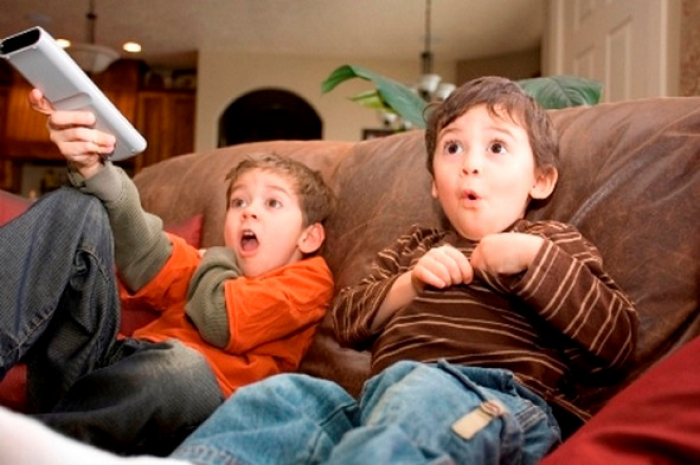 Закарпатці, проведіть вечір із родиною: кращі новорічні мультфільми