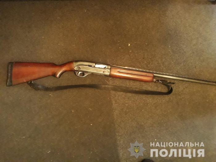 Трагічне полювання: закарпатець, вистреливши, влучив у свого товариша