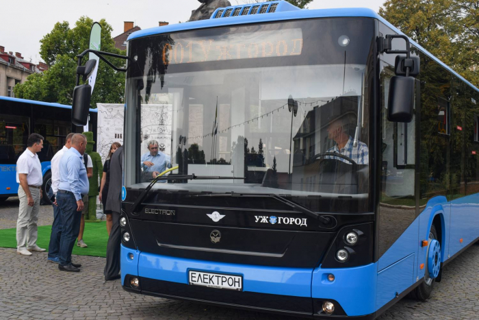 Наступного тижня з Ужгорода в Барвінок курсуватиме більше автобусів