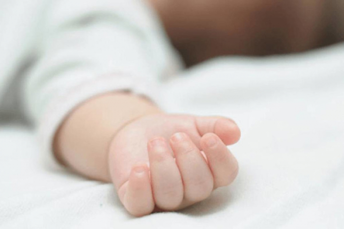 На Закарпатті поліція перевіряє причину раптової смерті 1-річної дитинки