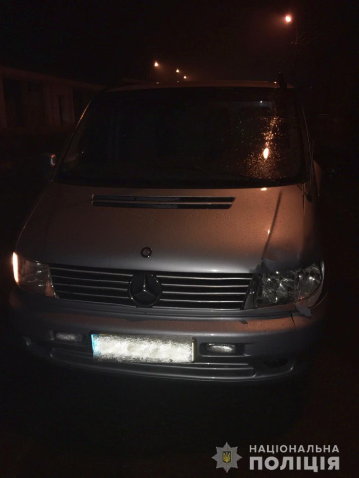 Смертельна ДТП на Тячівщині: водій «Mercedes-Benz Vito» здійснив наїзд на пенсіонерку