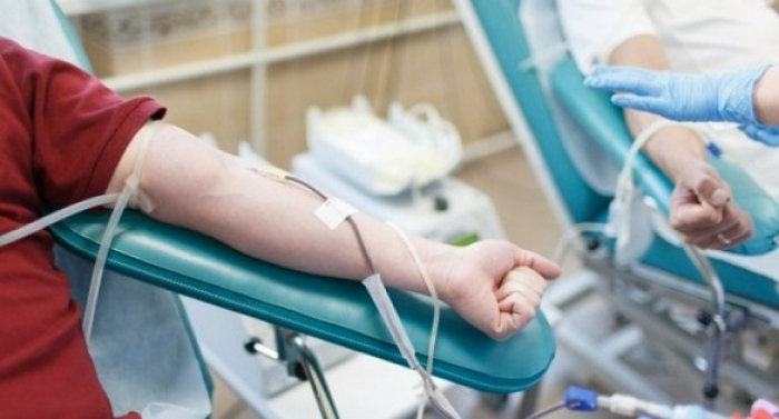 Сотня донорів зібралась в Ужгороді для порятунку двох життів