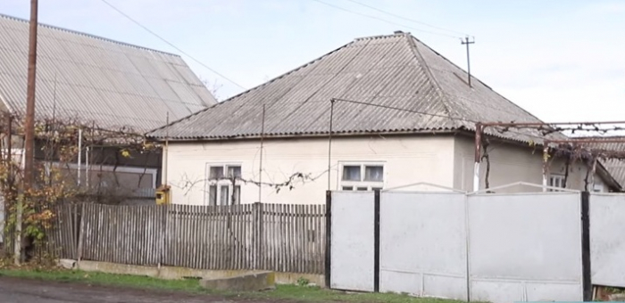 На Іршавщині під час сімейної сварки чоловік досмерті забив 83-річну матір