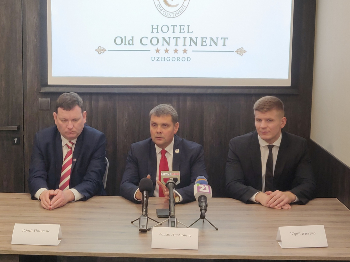 Алдіс Адамовічс в Ужгороді: «Латвія бачить Україну в союзі європейських країн»
