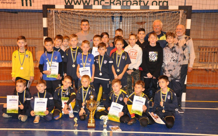 Футбольний на Закарпатті: «Зінедін» перемагає на турнірі Філіпа
