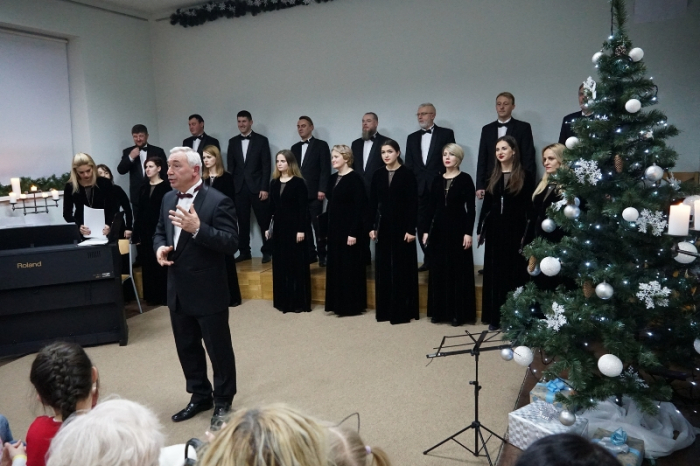 Камерний хор «Кантус» здійснив святковий музичний подарунок для своїх слухачів (ФОТО)
