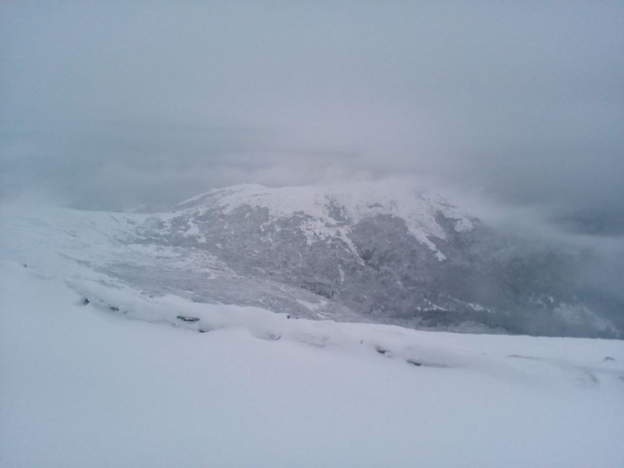 У краї очікують на ожеледь та хуртовини: можливі обмеження руху