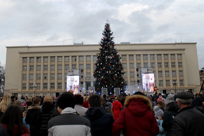 Зясяяла головна ялинка Закарпаття!

